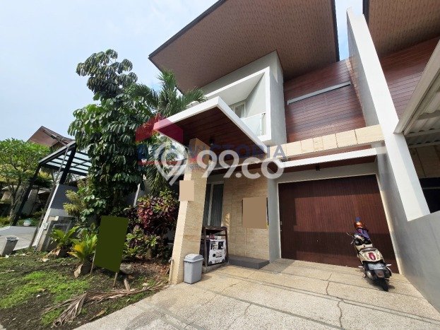 Rumah di , Dekat Pusat Kota, 3 KM, Luas 154m2m² LB 160m2m² Rumah di , Dekat Pusat Kota, 3 KM, Luas 154m2m² LB 160m2m²