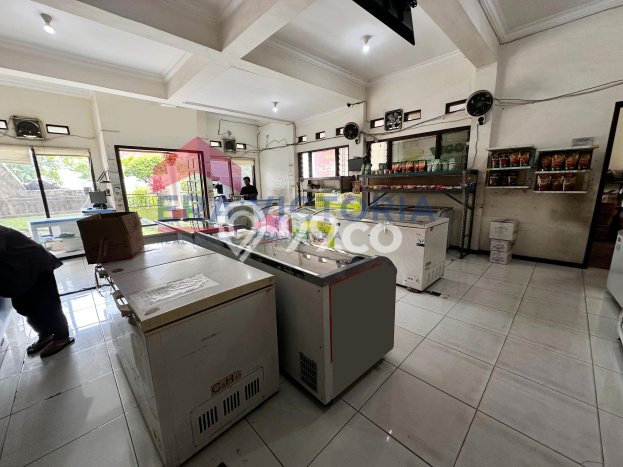 Hunian Cantik Minimalis Lb 400m2 di Blimbing, Malang Hunian Cantik Minimalis Lb 400m2 di Blimbing, Malang