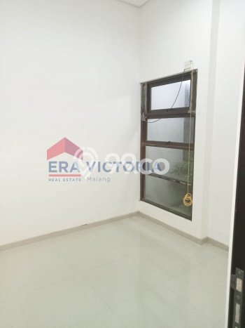 Rumah kawasan , Akses ke Sekolah, 2 KT Rumah kawasan , Akses ke Sekolah, 2 KT