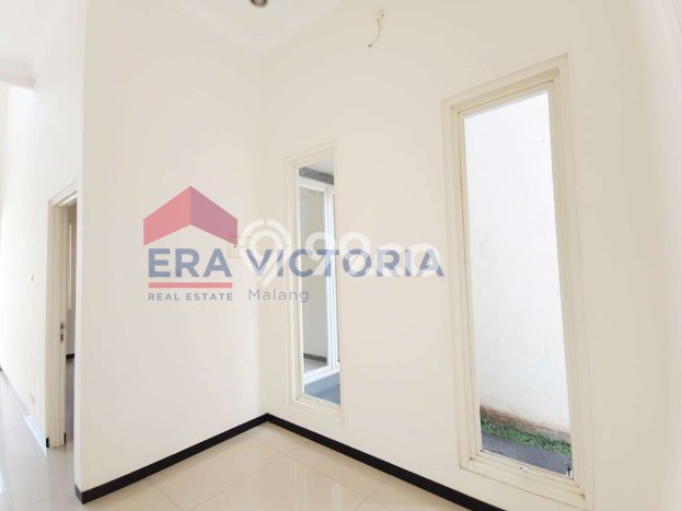 Sewa Rumah Murah di Araya Malang Punya 4 Kamar Tidur Sewa Rumah Murah di Araya Malang Punya 4 Kamar Tidur