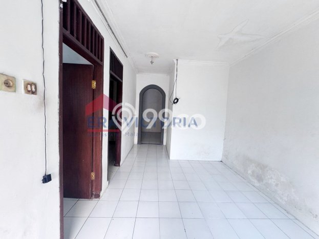 Rumah Strategis di , Dekat Malang, Malang - 2 KT Rumah Strategis di , Dekat Malang, Malang - 2 KT