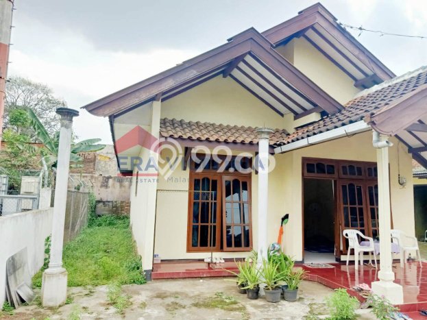 Rumah Minimalis 3 Kamar Siap Huni di Pakis, Dekat Pusat Perbelanjaan, Malang Rumah Minimalis 3 Kamar Siap Huni di Pakis, Dekat Pusat Perbelanjaan, Malang