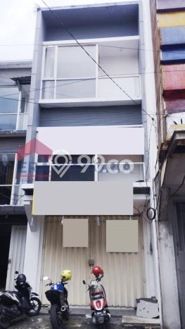 Ruko di Blimbing, Luas 48m2m², Jalan Utama, Ready Usaha Ruko di Blimbing, Luas 48m2m², Jalan Utama, Ready Usaha