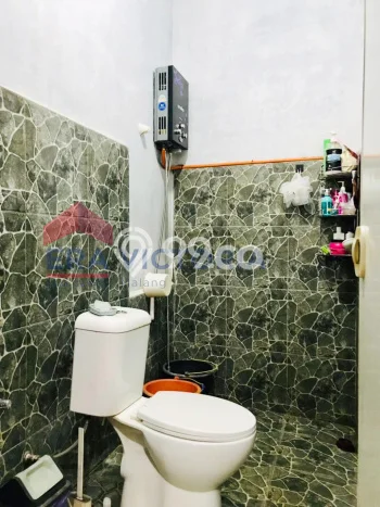 Rumah Strategis dengan Luas Tanah 70m2m² dan Luas Bangunan 70m2m² di Area Bumiaji, Batu Rumah Strategis dengan Luas Tanah 70m2m² dan Luas Bangunan 70m2m² di Area Bumiaji, Batu