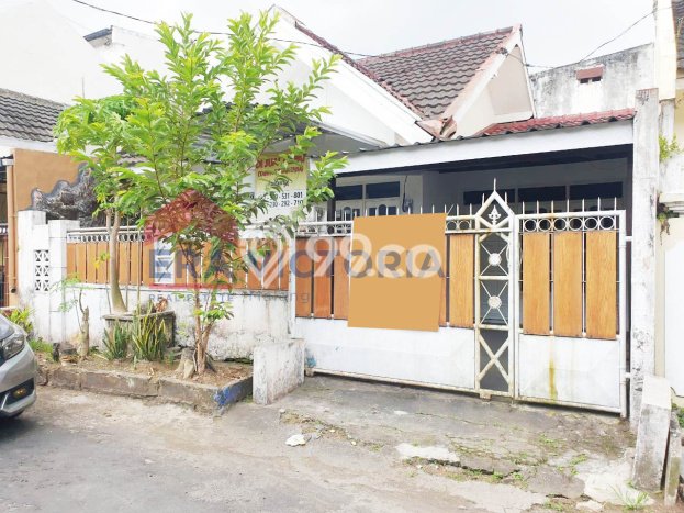 PENAWARAN TERBATAS! Rumah Premium di , Luas 102m2m² Bangunan 80m2m² PENAWARAN TERBATAS! Rumah Premium di , Luas 102m2m² Bangunan 80m2m²