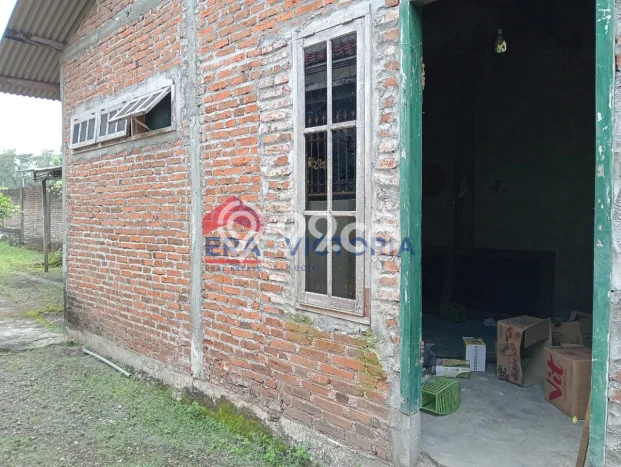 Rumah Idaman dengan Luas Tanah 294m2m² di Lingkungan Asri Mojo, Kediri Rumah Idaman dengan Luas Tanah 294m2m² di Lingkungan Asri Mojo, Kediri