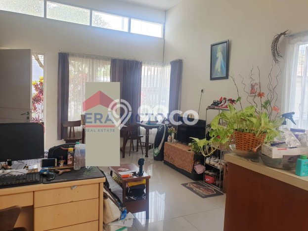 For Sale Rumah 2 Kamar Lokasi Strategis Nyaman dan Strategis di Batu For Sale Rumah 2 Kamar Lokasi Strategis Nyaman dan Strategis di Batu
