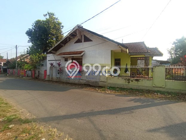 Kesempatan Investasi di Pusat Kota Pare, Kediri - 3 Kamar Tidur Kesempatan Investasi di Pusat Kota Pare, Kediri - 3 Kamar Tidur