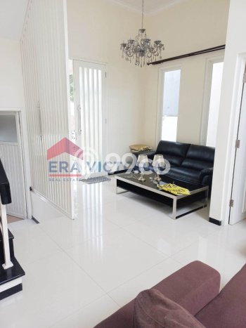 Rumah sewa siap pakai 4 Kamar Tidur di Araya, Malang Rumah sewa siap pakai 4 Kamar Tidur di Araya, Malang