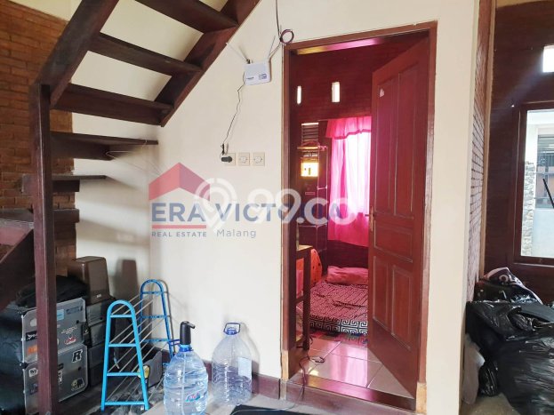 Rumah Strategis area Karangploso, Malang, LT 186m2m² Bangunan 180m2m² - BISA KPR! Rumah Strategis area Karangploso, Malang, LT 186m2m² Bangunan 180m2m² - BISA KPR!