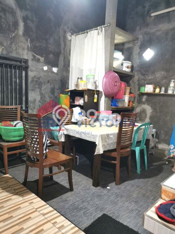 Rumah PREMIUM area Mojoroto, Kediri, LT 274m2m² Bangunan 250m2m² HARGA TERBAIK! Rumah PREMIUM area Mojoroto, Kediri, LT 274m2m² Bangunan 250m2m² HARGA TERBAIK!