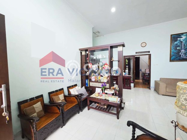 Disewakan! Rumah 2 Kamar Tidur &
1 Kamar Mandi di Tidar, Malang Disewakan! Rumah 2 Kamar Tidur &
1 Kamar Mandi di Tidar, Malang