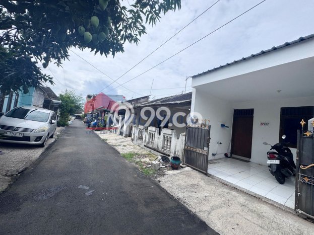 Rumah Strategis di , Dekat Malang, Malang - 2 KT Rumah Strategis di , Dekat Malang, Malang - 2 KT