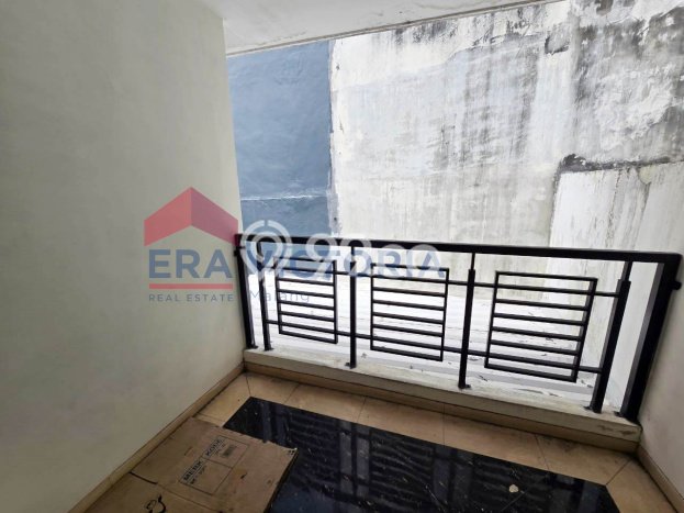 LISTING BARU! Rumah Premium di , LT 98m2m² Bangunan 102m2m² LISTING BARU! Rumah Premium di , LT 98m2m² Bangunan 102m2m²