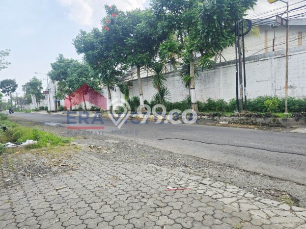 Gudang Kawasan Strategis di Pakis, Luas 720m2m², Sentra Niaga Gudang Kawasan Strategis di Pakis, Luas 720m2m², Sentra Niaga