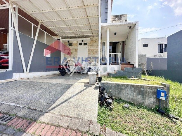 Rumah Kawasan , Luas 100m2m², Bangunan 70m2m² Rumah Kawasan , Luas 100m2m², Bangunan 70m2m²