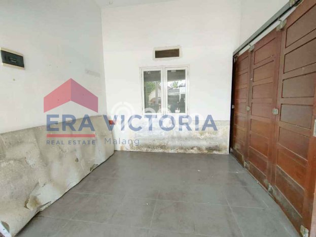 KESEMPATAN EMAS! Rumah Premium di Lowokwaru, Malang, LT 222m2m² LB 110m2m² KESEMPATAN EMAS! Rumah Premium di Lowokwaru, Malang, LT 222m2m² LB 110m2m²