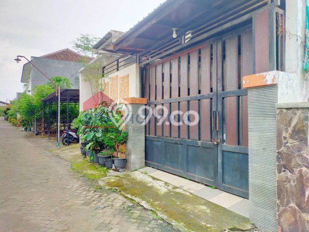 Hunian Asri LT 254m2m² Akses Mudah di , Malang Hunian Asri LT 254m2m² Akses Mudah di , Malang