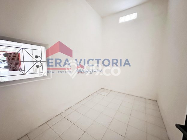 Disewakan Ruko Strategis di Lowokwaru, Luas 144m2m², Area Bisnis Disewakan Ruko Strategis di Lowokwaru, Luas 144m2m², Area Bisnis