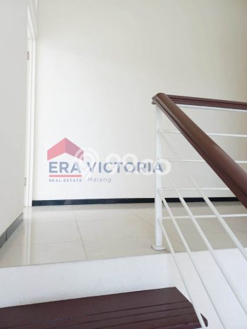 Ready to Use! Premium House LT 179m2 Desain Elegan di Tidar Ready to Use! Premium House LT 179m2 Desain Elegan di Tidar