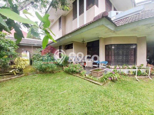 Bisa KPR! Rumah , Malang, LT 975m2m² LB 600m2m² Bisa KPR! Rumah , Malang, LT 975m2m² LB 600m2m²