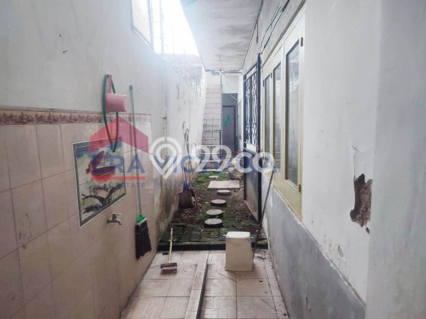 INVESTASI TEPAT! Rumah di Klojen, LT 206m2m² LB 153m2m² INVESTASI TEPAT! Rumah di Klojen, LT 206m2m² LB 153m2m²