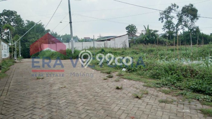 Rumah 3 KT 1 KM Luas Tanah 114m2m², LB 60m2m² di , Malang Rumah 3 KT 1 KM Luas Tanah 114m2m², LB 60m2m² di , Malang