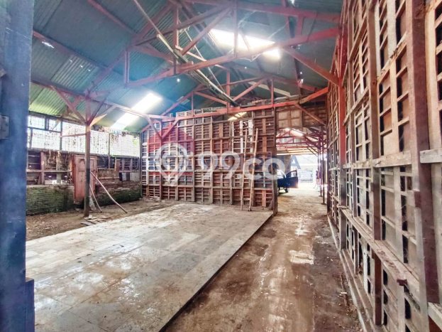 Gudang Dijual di Singosari Malang dengan LB 750m2 Gudang Dijual di Singosari Malang dengan LB 750m2