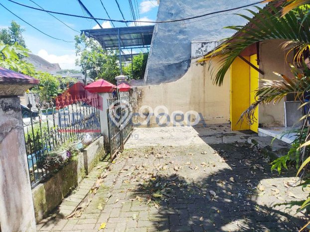 Rumah Modern 3 KT LT 285m2 di Sawojajar Rumah Modern 3 KT LT 285m2 di Sawojajar