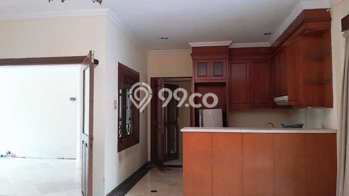 Rumah Elit LB 700m2 Siap Huni Desain Elegan di Kemanggisan, Jakarta Barat Rumah Elit LB 700m2 Siap Huni Desain Elegan di Kemanggisan, Jakarta Barat