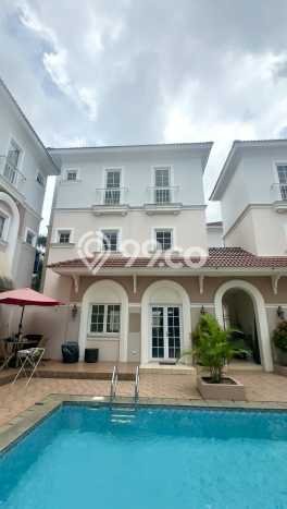 For Sale Rumah 4 Kamar Lokasi Ideal Bagus dan Strategis di BSD For Sale Rumah 4 Kamar Lokasi Ideal Bagus dan Strategis di BSD