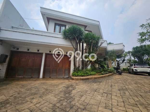 Dijual Rumah Luas Elegan Dengan View Eksklusif di Pondok Indah, Jakarta Selatan Dijual Rumah Luas Elegan Dengan View Eksklusif di Pondok Indah, Jakarta Selatan