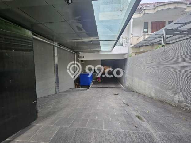 Kost Dijual Lokasi Kebayoran Baru, Jakarta Selatan, 5 KT, 5 KM, 500m2 Kost Dijual Lokasi Kebayoran Baru, Jakarta Selatan, 5 KT, 5 KM, 500m2