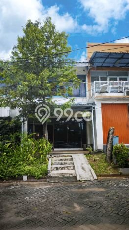 Ruko Bagus Dijual LB 150m2 Lokasi Strategis Jakarta Timur Area Cocok untuk Berbisnis Ruko Bagus Dijual LB 150m2 Lokasi Strategis Jakarta Timur Area Cocok untuk Berbisnis