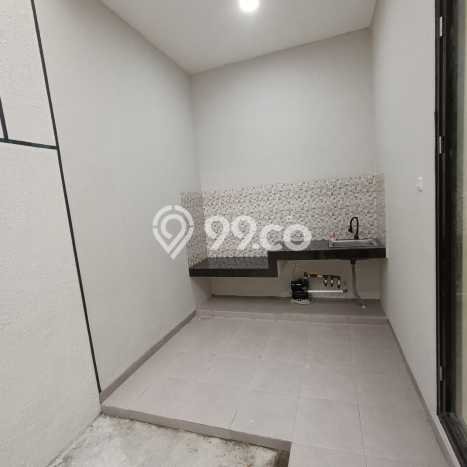 For Sale Hunian Rumah Terawat 4 KT di Mulyosari, Surabaya For Sale Hunian Rumah Terawat 4 KT di Mulyosari, Surabaya