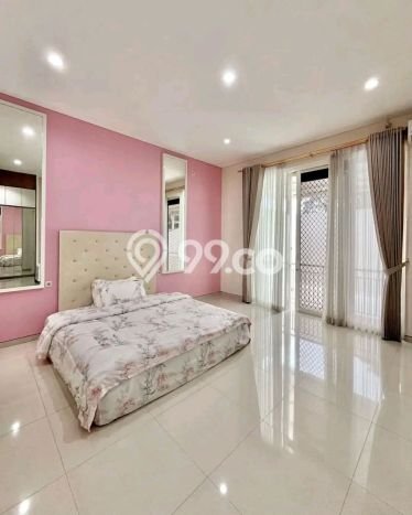 Hunian Mewah LB 360m2 Siap Huni Desain Elegan di Citraland, Surabaya Hunian Mewah LB 360m2 Siap Huni Desain Elegan di Citraland, Surabaya