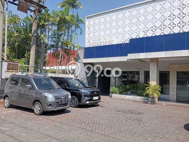 Disewakan Komersial di Kawasan Ramai Diponegoro Luas 600m2 Disewakan Komersial di Kawasan Ramai Diponegoro Luas 600m2