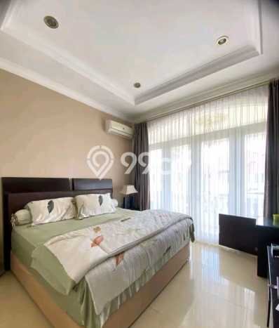 Hunian Eksklusif Siap Huni LT 240m2 di Wiyung, Surabaya Hunian Eksklusif Siap Huni LT 240m2 di Wiyung, Surabaya