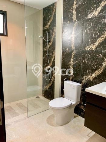 PENAWARAN EKSKLUSIF! Rumah di BSD, 4 KM, Area Premium, Luas 285m² LB 220m² PENAWARAN EKSKLUSIF! Rumah di BSD, 4 KM, Area Premium, Luas 285m² LB 220m²