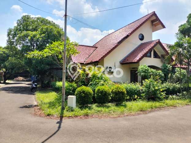 Rumah Modern 2 KT di Cirendeu Jakarta Selatan Rumah Modern 2 KT di Cirendeu Jakarta Selatan