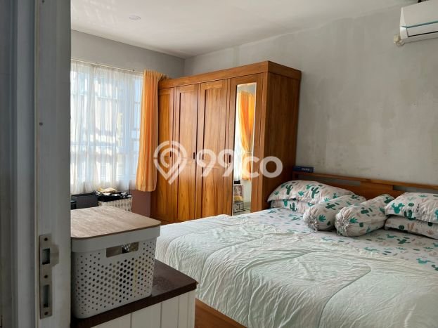 Rumah Minimalis 5 KT di Cirendeu Jakarta Selatan Rumah Minimalis 5 KT di Cirendeu Jakarta Selatan