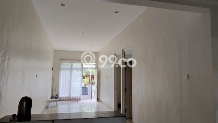 Rumah sewa siap huni 3 Kamar Tidur di Cirendeu, Jakarta Selatan Rumah sewa siap huni 3 Kamar Tidur di Cirendeu, Jakarta Selatan