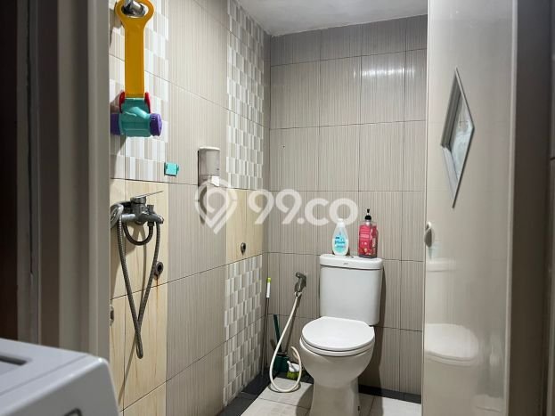 Rumah Minimalis 5 KT di Cirendeu Jakarta Selatan Rumah Minimalis 5 KT di Cirendeu Jakarta Selatan