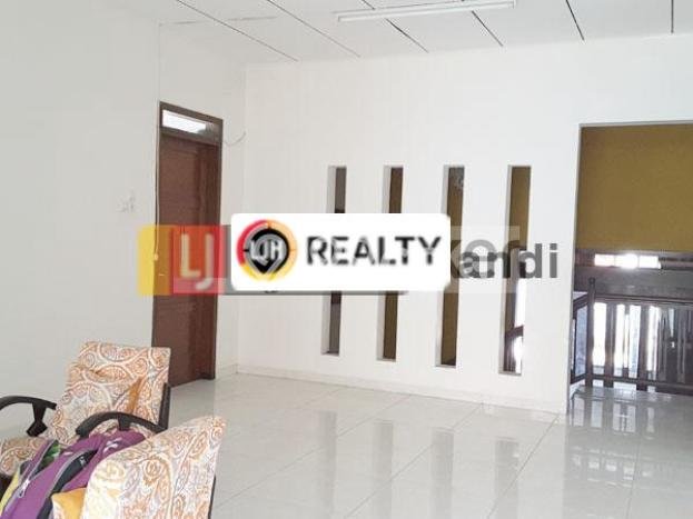 Rumah Luxury Modern Tanpa Renovasi di Sompok Semarang Rumah Luxury Modern Tanpa Renovasi di Sompok Semarang