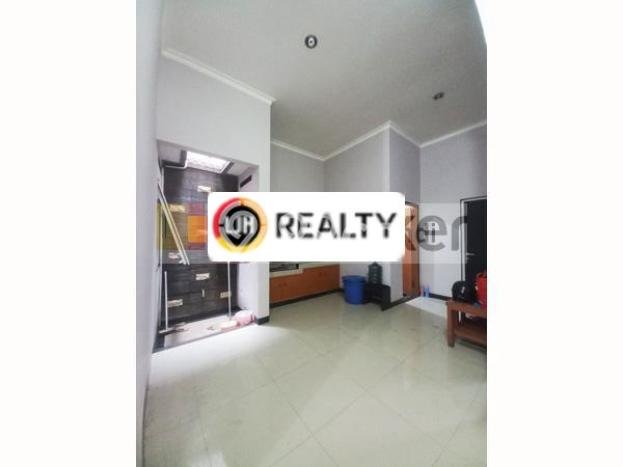 HARGA SPESIAL! Rumah area Semarang Barat, Semarang, Luas 138m² Bangunan 85m² BISA KPR! HARGA SPESIAL! Rumah area Semarang Barat, Semarang, Luas 138m² Bangunan 85m² BISA KPR!