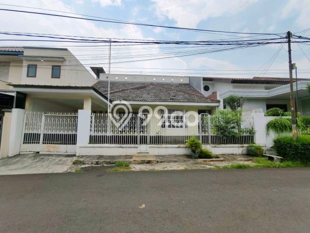 Hunian Mewah LB 225m2 Siap Pakai Desain Elegan di Sektor 1 - Bintaro, Jakarta Selatan Hunian Mewah LB 225m2 Siap Pakai Desain Elegan di Sektor 1 - Bintaro, Jakarta Selatan