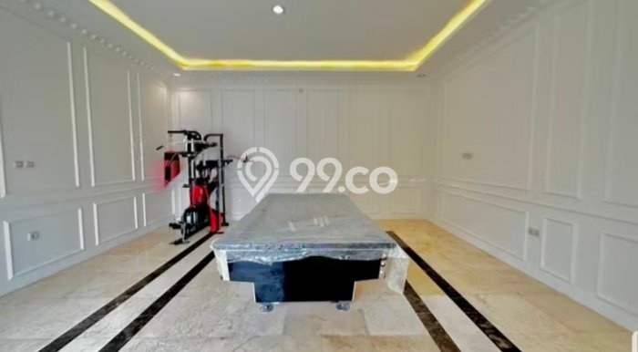 Rumah Mewah Siap Huni LT 750m2 di Jagakarsa, Jakarta Selatan Rumah Mewah Siap Huni LT 750m2 di Jagakarsa, Jakarta Selatan