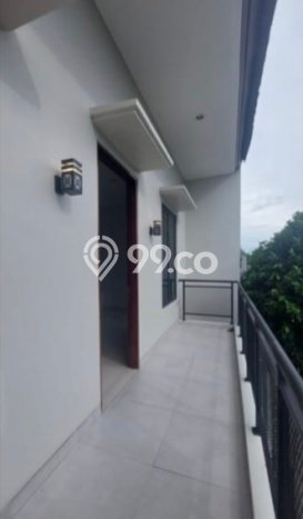 For Sale Hunian Rumah Terawat 4 Kamar di Bintaro, Jakarta Selatan For Sale Hunian Rumah Terawat 4 Kamar di Bintaro, Jakarta Selatan