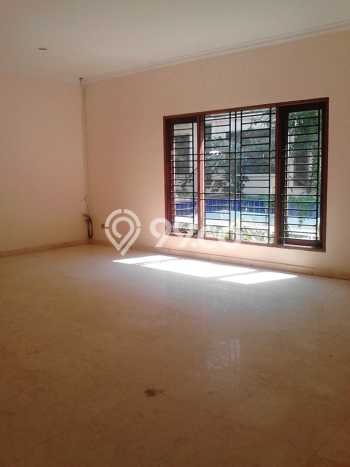 Rumah Luxury Modern Tanpa Renovasi di Kemang Jakarta Selatan Rumah Luxury Modern Tanpa Renovasi di Kemang Jakarta Selatan