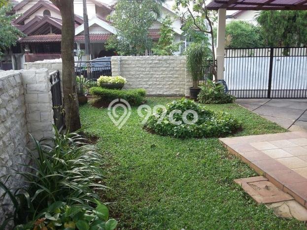 Hunian Elit LB 300m2 Siap Pakai Desain Elegan di Bintaro, Tangerang Selatan Hunian Elit LB 300m2 Siap Pakai Desain Elegan di Bintaro, Tangerang Selatan